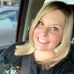 Meet your Posher, Melissa